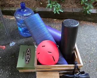 Manduka yoga mat, foam roller and helmet