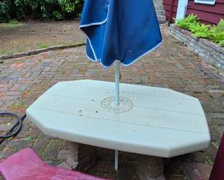 Kids table and umbrella