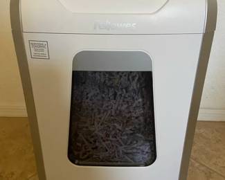Fellowes Paper Shredder