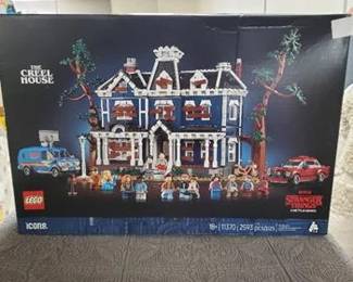 LEGO Stranger Things: The Creel House 11370