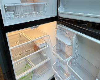 Frigidaire Top Mount Refrigerator