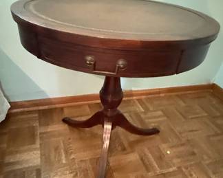 Mersman Federal-Style Drum Table