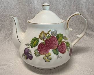Hitkari Potteries Bone China Teapot