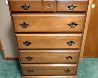 Vintage Pineapple Full Size Post Bed Frame with Maple Bedroom Suite
