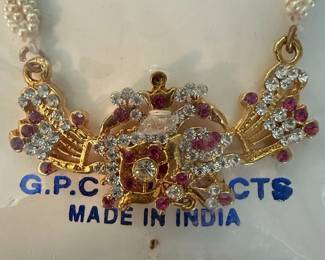 GoldPrince Gold Plating Jewellery Necklace with Faux Pearls and Rhinestones