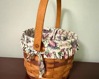 Longaberger 1996 May Series Sweet Pea Basket