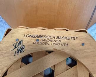 Longaberger "Woven Traditions" Divided Serving Basket with Liner and Wood Lid - 1998