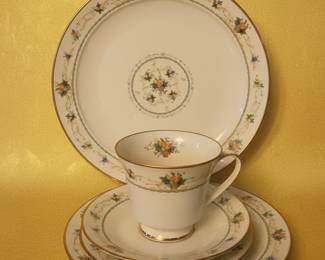 Noritake Normandy Pattern China Set