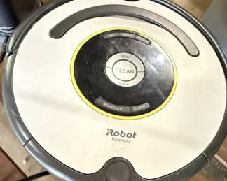 iRobot Roomba 600 Series Robot Vacuum