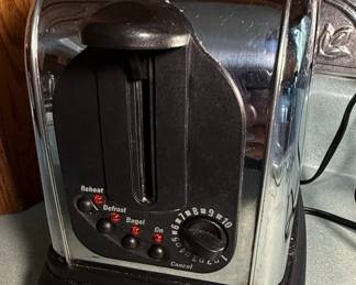 Hamilton Beach Classic Chrome 2-Slice Toaster