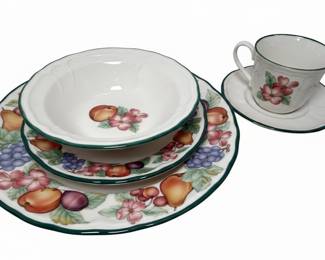 Epoch Collection Market Day Fruit Pattern Dinnerware Set