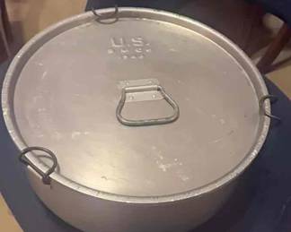 WWII US Military 1944 aluminum mess cook pot