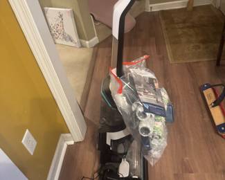 Bissell Crosswave Cordless Like new with Shampoo/Rollers