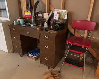MCM desk & desk supplies