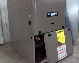York Forced Air Gas Furnace, Model Y81E120C20SMPS1A 