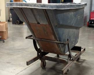 Rubbermaid Industrial Tilt Trash Truck On Wheels, Model 1059, Capacity 1Cu Yd