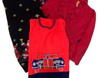 2204 - Holiday Sweaters, size M-L