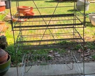 3042 - Shelving Metal - 51 x 29 x 25