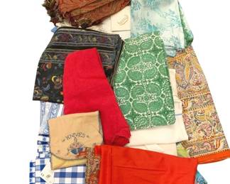 349 - Box Lot of Tablecloths, Runners & Linens (Description): A box lot of assorted tablecloths, runners,  and linens. The collection includes a variety  of patterns and colors suitable for dining  and home decor.