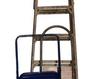 3023 - Lot of Assorted Ladder & Step Stools
