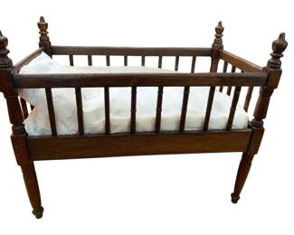 2006 - Vintage Early Walnut Turned Leg Baby Basinet (Description): w/ Bedding 29 x 35.5 x 19