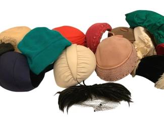 2155 - Assorted Vintage Hats w/ 3 hat boxes