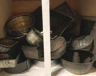 3129 - Cabinet Lot of Assorted Baking Items