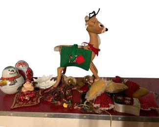 3193 - Lot of Assorted Vintage Christmas Items
