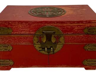 218 - Vintage Chinese Red Jewelry Box - 8 x 15 x 9
