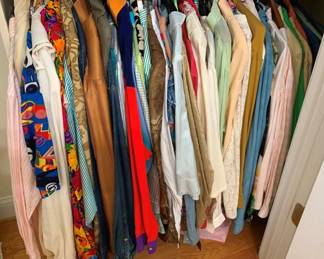 2020 - Lot of Assorted Women's Blouses (Description): Size M-L
