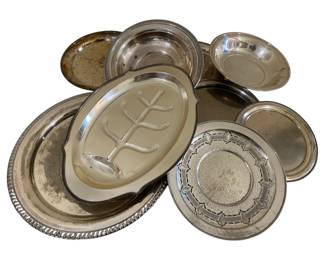 1676 - Silver Plated Platters and Bowls (Description): Various sizes and styles. The assortment  includes serving platters and decorative  bowls suitable for entertaining and table  service.