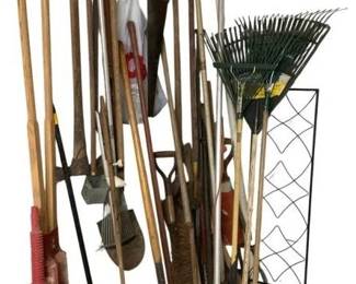 3028 - Lot of Assorted Yard Tools & Lattice