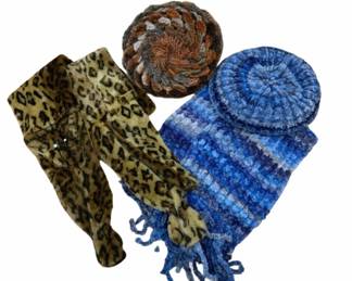 2130 - 2 Berets w/ 2 Scarves