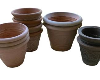 5541 - Lot of Foam Flowerpots
