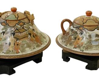 240 - Oriental Teapot & Sugar Set w/ wood bases (Description): 5 x 6