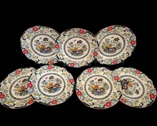 491 - 7 Coalport Kings Ware Canton Dinner Plates 10 (Description): Set of seven Coalport Kings Ware dinner  plates in the Chinoiserie style, featuring a  central medallion depicting a pagoda scene  with floral arrangements surrounded by a  geometric Greek key border. The wide rim is decorated with bold red poppies, yellow  chrysanthemums, blue flowers, and green  foliage interspersed with scrollwork and  paisley motifs in black and gray. The plates  have a scalloped edge with gilt trim. Each