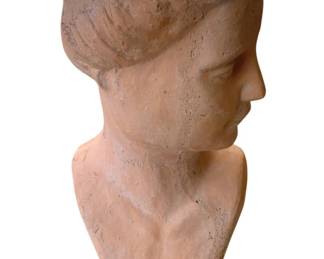 5032 - Statue Planter - 18 x 7