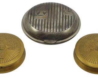 1756 - 3 Assorted Vintage Compacts (Description): A collection of three assorted vintage  compacts. The group includes varied designs  and finishes, suitable for collectors of  vanity accessories and vintage cosmetic  items.
