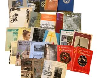 1123 - Group Lof of Books
