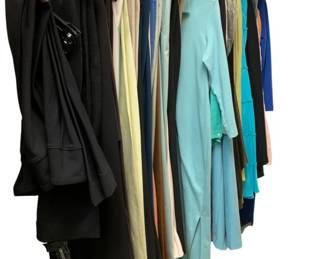 2229 - Closet Lot of Women's Skirts & Slacks (Description): sizes S-M-L