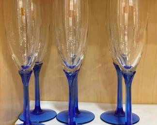 1114 - 6 Blue Stem Champagne Stems