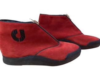 2193 - Charles Jourdan Red Suede Flat Ankle Zip Up Boots (Description): size 8.5