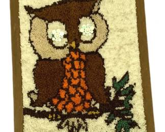 5513 - Framed Shag Needlepoint Owl - 30 x 23