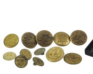 1720 - Assorted Vtg Military/Governmental Buttons (Description): Assorted vintage military and governmental  buttons. The collection includes various  brass and metal buttons featuring eagles,  shields, and other official emblems typical  of military and government uniforms.