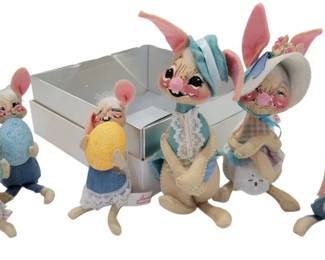 679 - Collection Vtg Annalee Easter Bunny Figures (Description): Handcrafted felt dolls feature distinctive  hand-painted facial expressions and poseable  bodies.