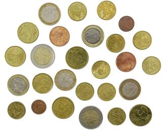 124 - Assorted Tokens and Foreign Currency (Description): A collection of assorted tokens and foreign  currency. The lot includes various  denominations and designs from different  countries.