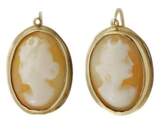 1922 - Pr 14K Gold Cameo Earrings 0.17oz (Description): Pair of 14K gold cameo earrings featuring  classic carved shell cameos set in yellow  gold bezels with wire backs. Total weight  0.17oz.
