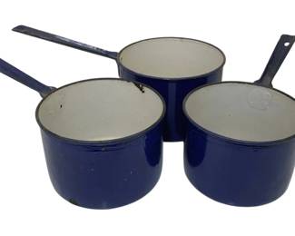 1633 - 3 Vintage Enamel Pots - 5.5 x 8