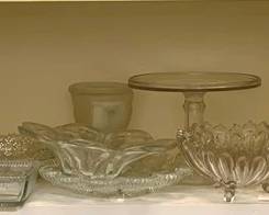 1048 - Shelf Lot of Assorted Glassware Items