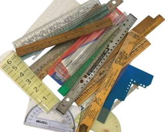 335 - Lot of Vintage Rulers (Description): Assorted styles